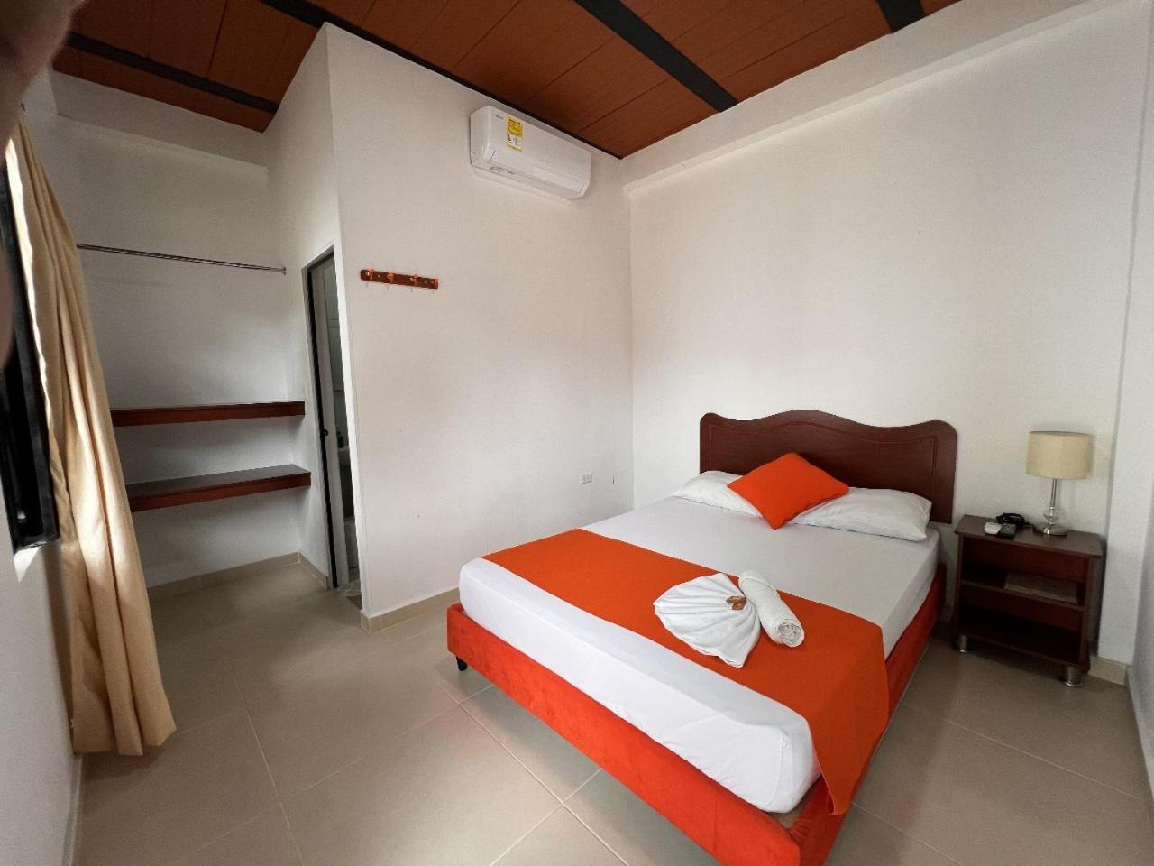 Hotel Colonial Villavieja Kültér fotó